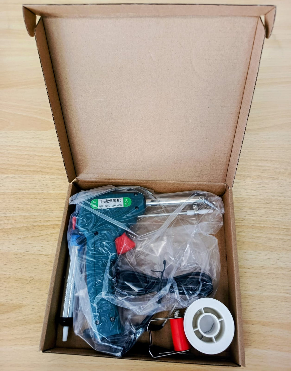 Kit pistola de soldar automática 60W con estaño, desoldador y soporte en caja
