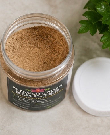 Flower & Root Booster frasco abierto con polvo soluble